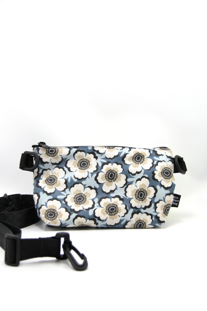 la petite pochette fantaisie 510 à associer à une pochette unie de votre choix.
