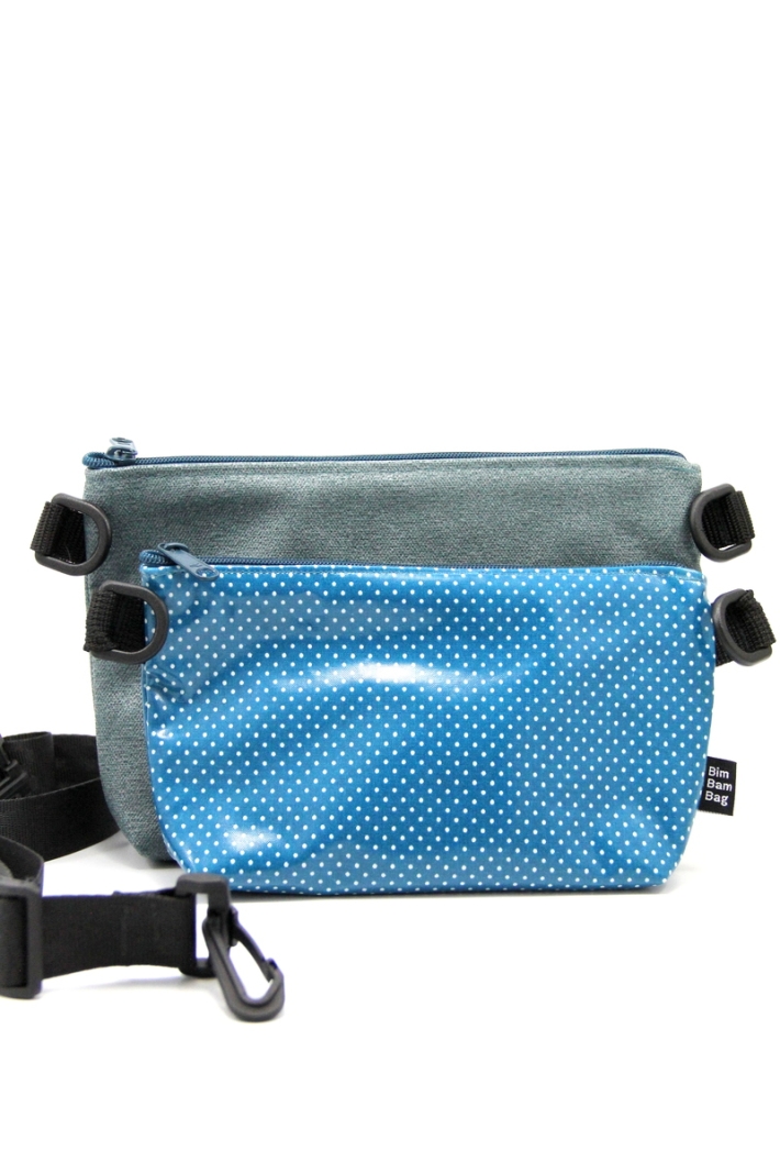 Exemple de combinaison des 2 pochettes.
uni U4 + 520 Exemple de combinaison des 2 pochettes.
uni U4 + 520