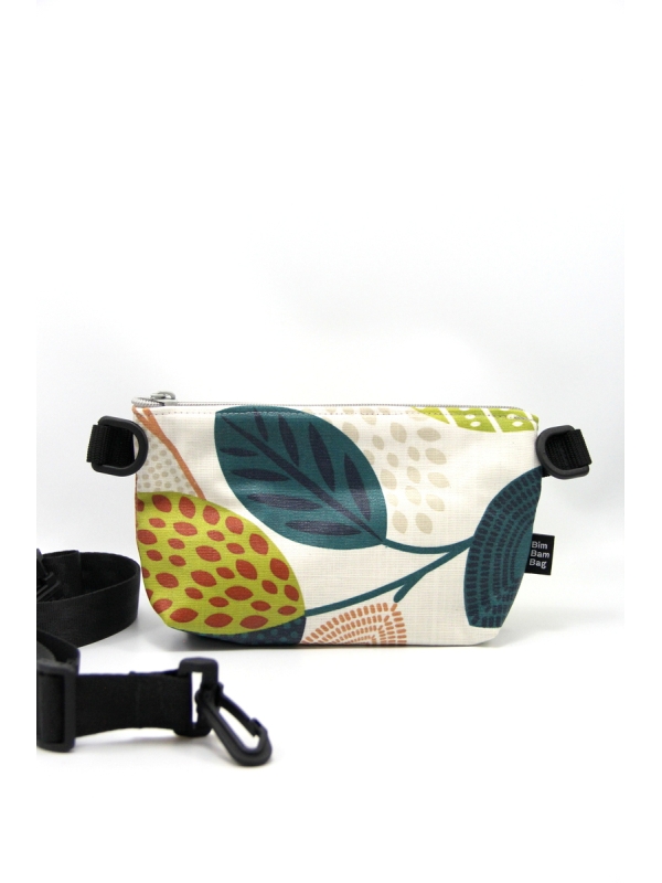 la petite pochette fantaisie 515 à associer à une pochette unie de votre choix.