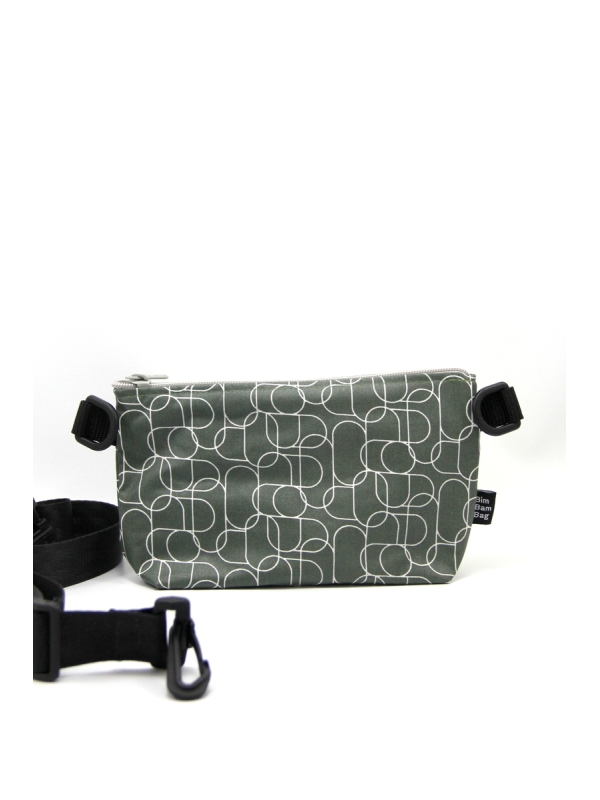 la petite pochette fantaisie 528 à associer à une pochette unie de votre choix.